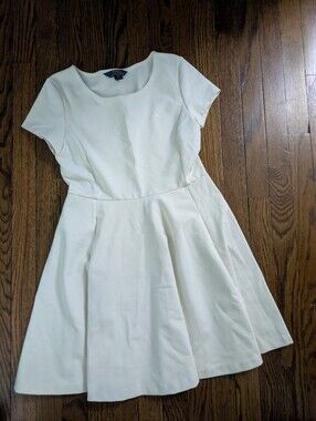EUC Polo By Ralph Lauren cap sleeve ivory flare dress w/pockets